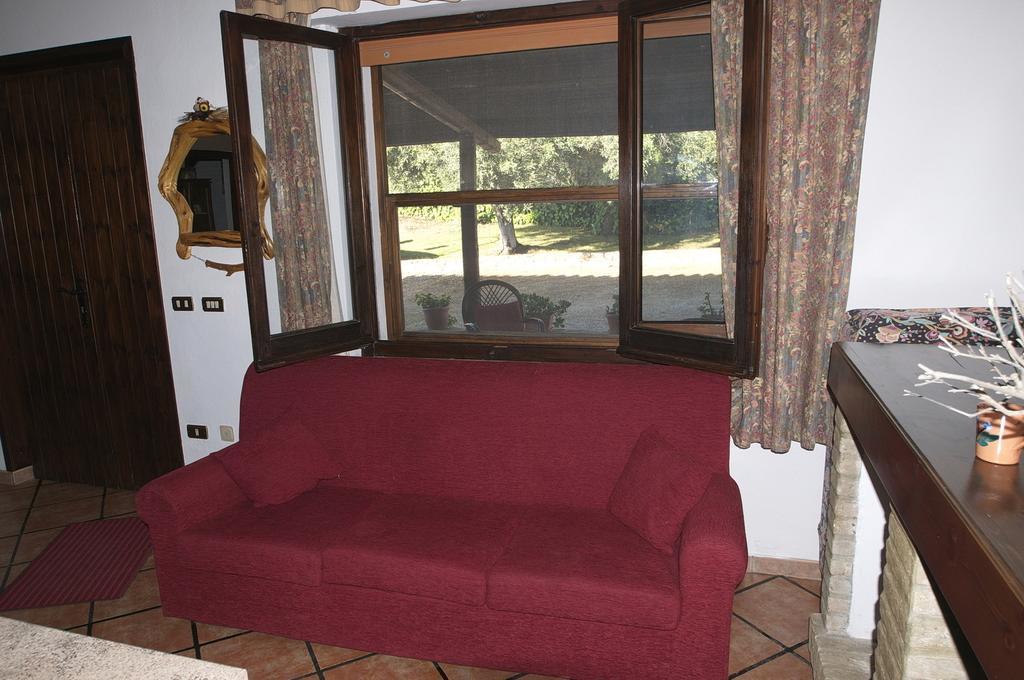 Casa Sa Carrubedda Villa SantʼAnna Arresi Rom bilde