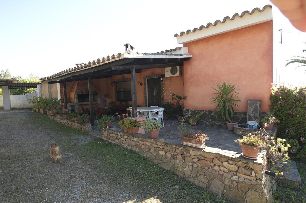 Casa Sa Carrubedda Villa SantʼAnna Arresi Rom bilde