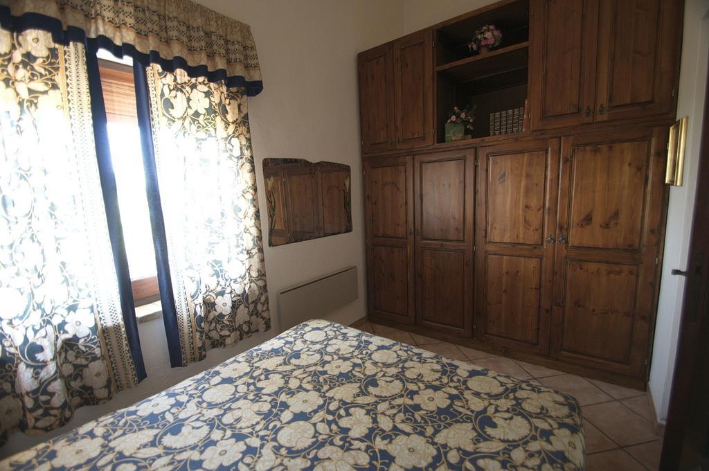 Casa Sa Carrubedda Villa SantʼAnna Arresi Rom bilde